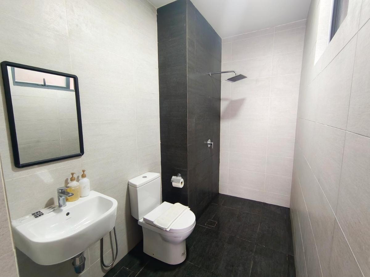 One Bedroom Troika Kota Bharu By Aghome, Modern Design Luaran gambar