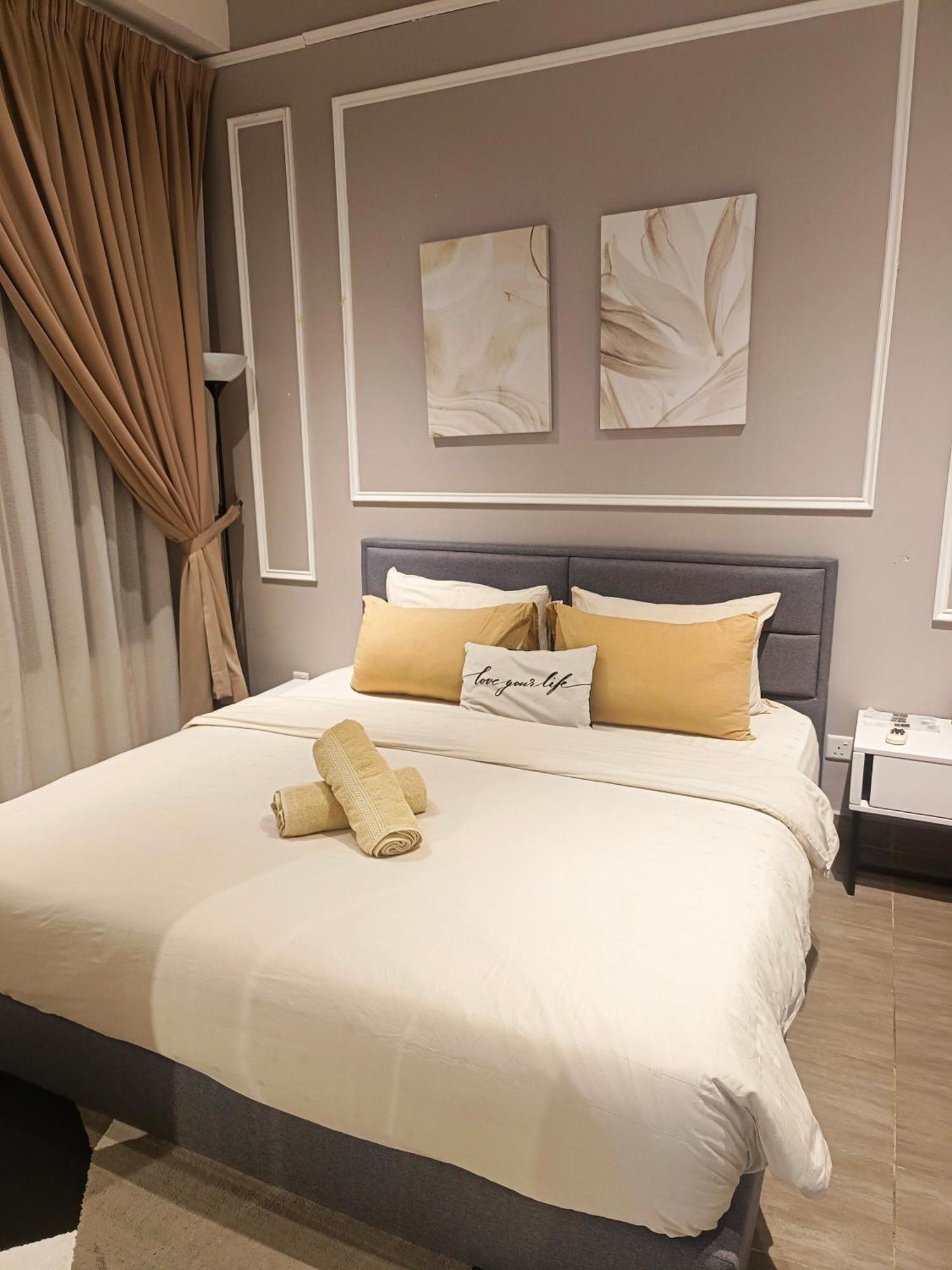 One Bedroom Troika Kota Bharu By Aghome, Modern Design Luaran gambar