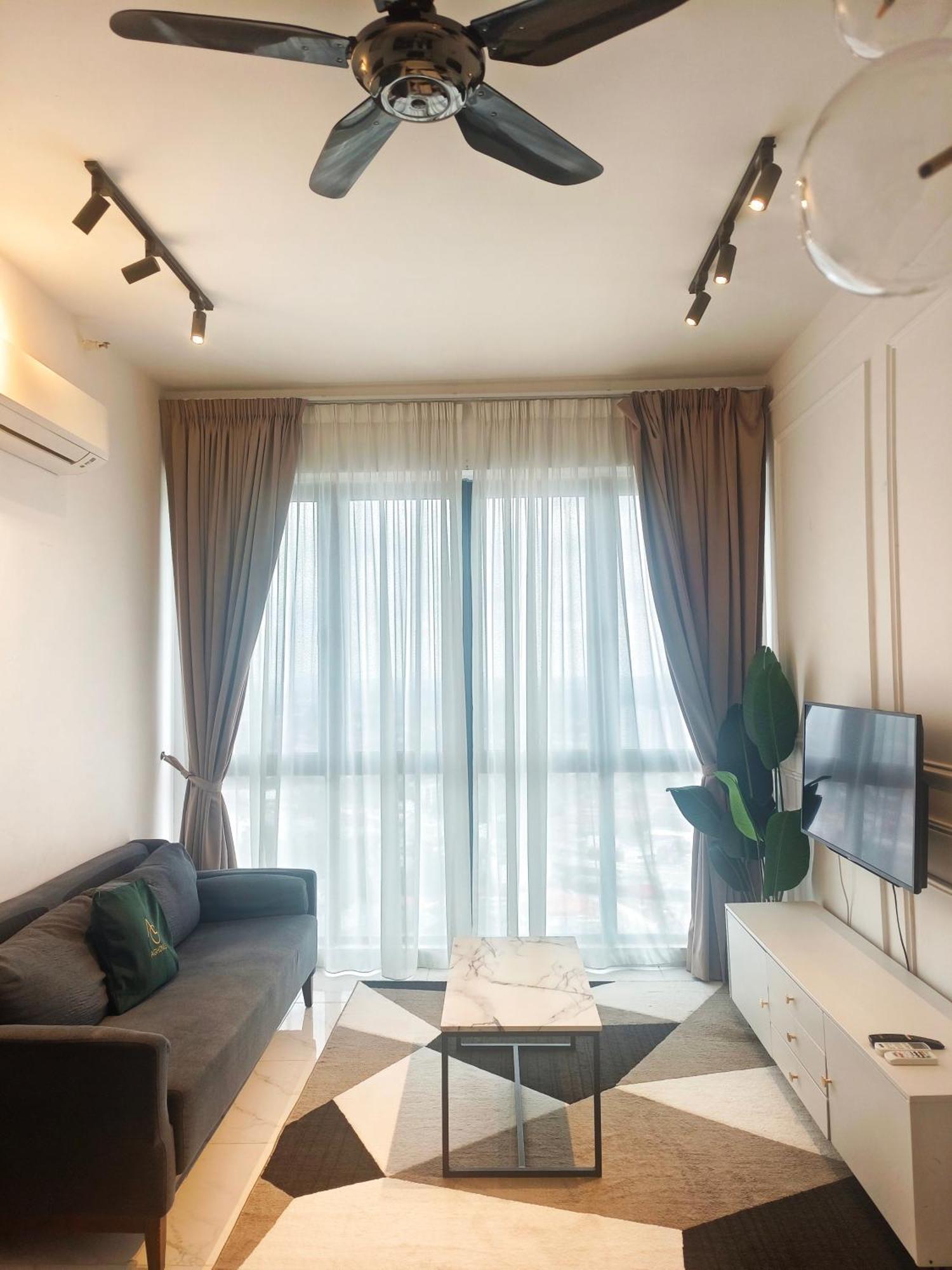 One Bedroom Troika Kota Bharu By Aghome, Modern Design Luaran gambar